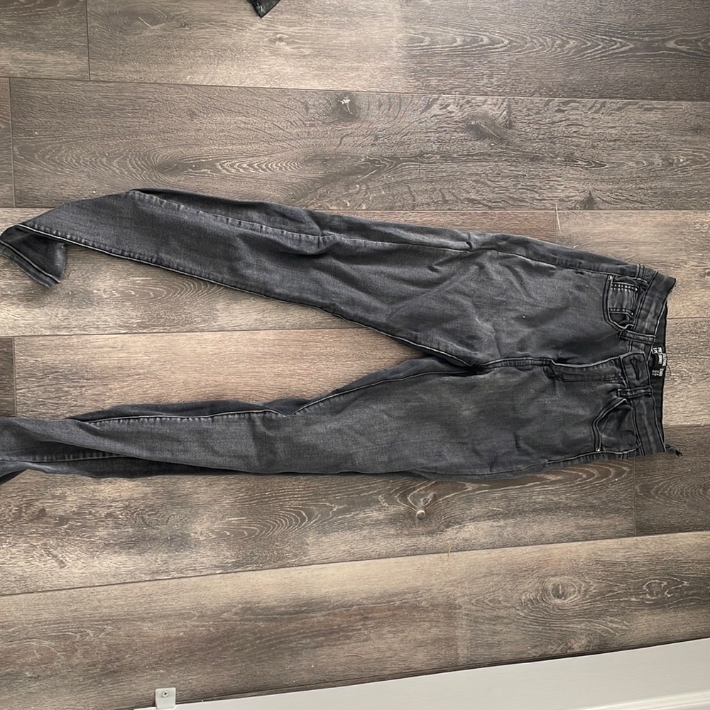 pretty little thing black denim size to US